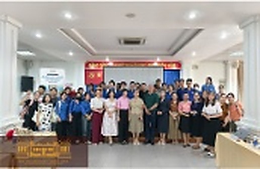 Hợp tác số hóa tư liệu di sản cùng Viện Nghiên cứu Văn hóa Quốc tế